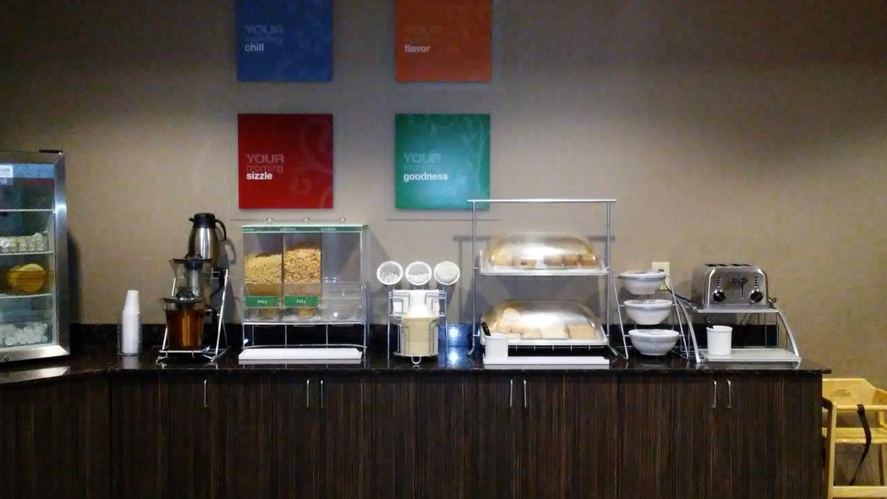 Junction City Inn & Suites Cameră foto